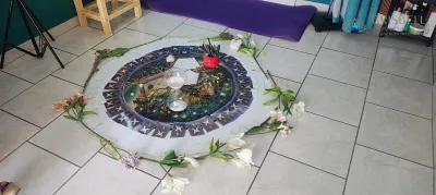 Circulo de mujeres.jpeg